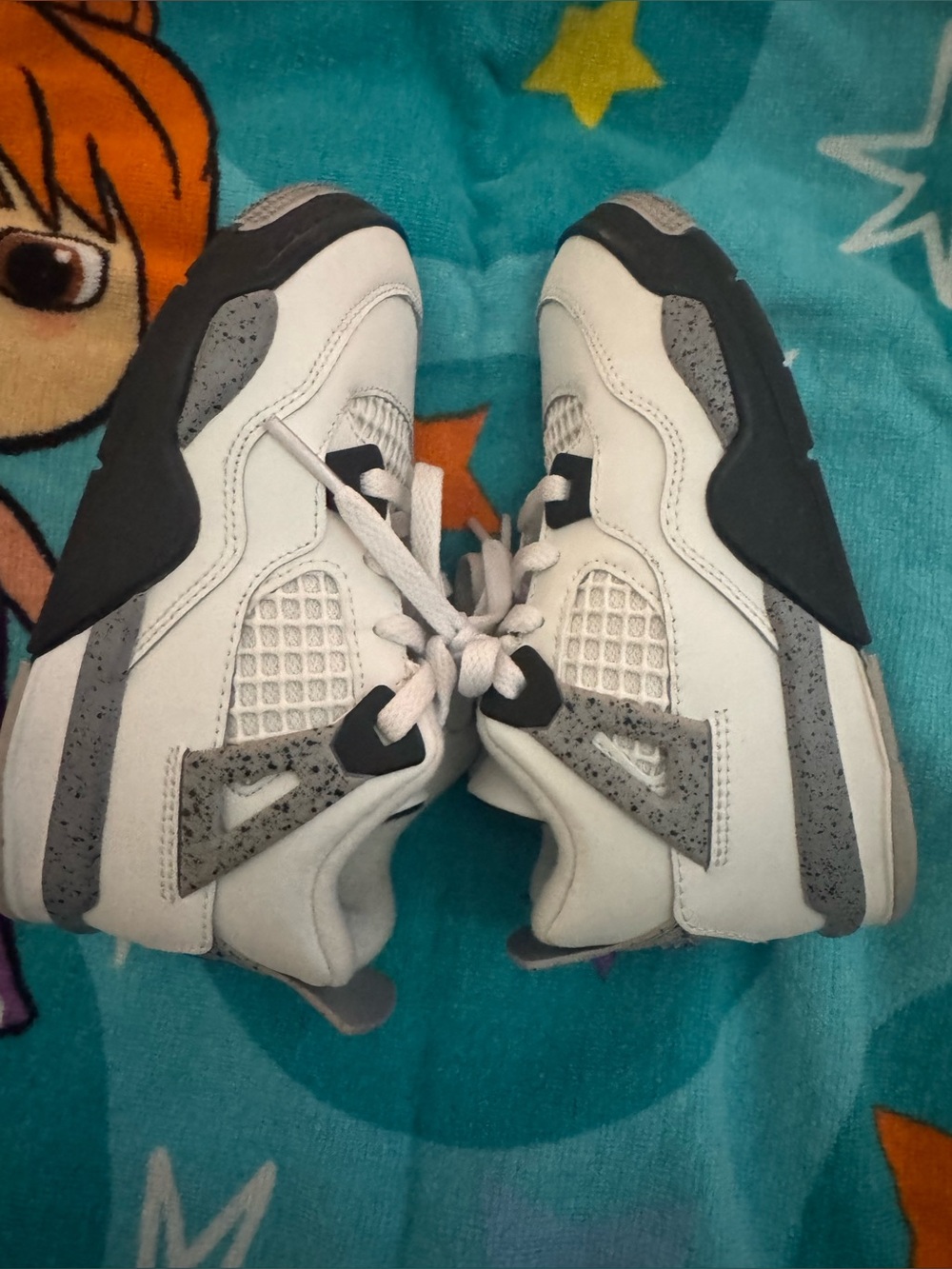 Kids- Air Jordan 4 Retro 'White Cement' White and Gray Athletic Sneakers - Youth